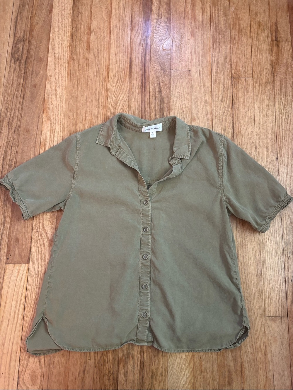 Cloth & Stone puff-sleeve buttowndown blouse, olive green
